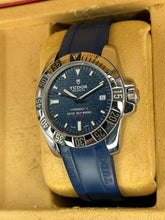 Carica l&#39;immagine nel visualizzatore di Gallery, Tudor hydronaut II “blue dial” ref.  20030 year 2007 full set
