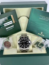 Carica l&#39;immagine nel visualizzatore di Gallery, Rolex Submariner no date 114060 year 2014 FULL SET
