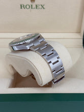 Carica l'immagine nel visualizzatore di Gallery, Rolex Submariner Date starbucks 126610LV year 2022 full set
