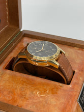 Carica l&#39;immagine nel visualizzatore di Gallery, Eberhard &amp; Co. Tazio Nuvolari 18K yellow gold ref. 30047/C full set
