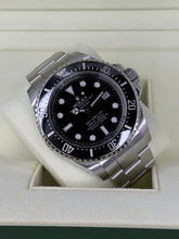 Carica l&#39;immagine nel visualizzatore di Gallery, Rolex Sea-Dweller Deepsea ref. 116660 year 2009 full set
