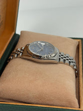 Carica l'immagine nel visualizzatore di Gallery, Rolex Datejust 36mm ref. 16234 year 1991
