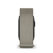 Carica l'immagine nel visualizzatore di Gallery, Garmin CIRQA™ Smart Band French Grey L-XL 010-04675-01
