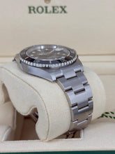 Carica l&#39;immagine nel visualizzatore di Gallery, Rolex Submariner Date 126610LN year 2024 full set LIKE NEW
