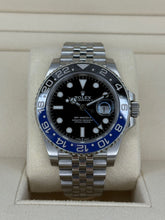 Carica l&#39;immagine nel visualizzatore di Gallery, Rolex GMT-Master II Batgirl 126710BLNR year 2019 full set
