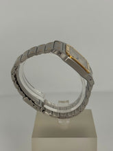 Carica l'immagine nel visualizzatore di Gallery, Cartier Santos Galbée 29x41mm ref. 1566
