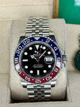 Carica l&#39;immagine nel visualizzatore di Gallery, Rolex GMT-Master II Pepsi 126710BLRO 2019 FULL SET
