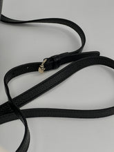 Carica l&#39;immagine nel visualizzatore di Gallery, Borsa a tracolla Gucci Soho in pelle nera
