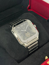 Carica l'immagine nel visualizzatore di Gallery, Cartier Santos de Cartier Dual Time WSSA0076 full set
