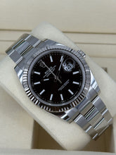 Carica l'immagine nel visualizzatore di Gallery, Rolex Datejust 41mm 126334 year 2025 full set LIKE NEW
