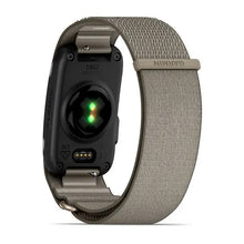 Carica l'immagine nel visualizzatore di Gallery, GARMIN CIRQA™ SMART BAND S-M FRENCH GREY 010-04675-11
