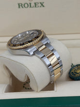 Carica l'immagine nel visualizzatore di Gallery, Rolex GMT-Master II 116713LN year 2017 full set
