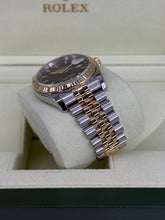 Carica l'immagine nel visualizzatore di Gallery, Rolex Datejust 36mm roulette 116233 year 2009 full set
