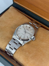Carica l'immagine nel visualizzatore di Gallery, Rolex Oyster Precision silver Linen dial ref. 6426 year 1971
