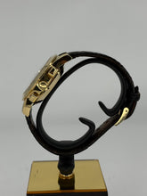 Carica l'immagine nel visualizzatore di Gallery, Omega Louis Brandt chronograph ref. 1750500 yellow gold case
