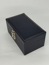 Carica l&#39;immagine nel visualizzatore di Gallery, Box luxury porta orologi Biondo 3 posti blu navy
