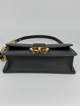 Carica l&#39;immagine nel visualizzatore di Gallery, Borsa Dior 30 Montaigne East-West con catena
