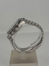 Carica l'immagine nel visualizzatore di Gallery, Omega Speedmaster Date reverse panda dial ref. 3511.05.00
