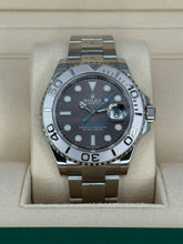 Carica l'immagine nel visualizzatore di Gallery, Rolex Yacht Master Rhodium dial 126622 year 2021 full set
