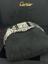 Carica l'immagine nel visualizzatore di Gallery, Cartier Panthére medium WSPN0015 year 2026 full set LIKE NEW
