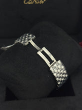 Carica l'immagine nel visualizzatore di Gallery, Cartier Panthère medium WSPN0015 year 2026 full set LIKE NEW
