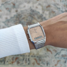 Carica l'immagine nel visualizzatore di Gallery, Orologio CASIO AQ-230A-4AMQYES
