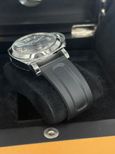 Carica l'immagine nel visualizzatore di Gallery, Panerai Luminor Base Logo PAM00005 year 2015 full set

