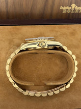 Carica l'immagine nel visualizzatore di Gallery, Rolex Day-Date 18K yellow gold wood dial ref. 18038 year 1984 full set
