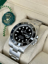 Carica l&#39;immagine nel visualizzatore di Gallery, Rolex Submariner Date 116610LN year 2013 full set
