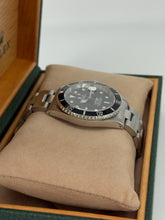 Carica l&#39;immagine nel visualizzatore di Gallery, Rolex Submariner Date 16610 year 1999 full set
