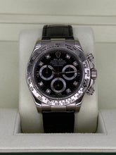 Carica l'immagine nel visualizzatore di Gallery, Rolex Daytona 18K white gold ref. 116519 year 2009 full set
