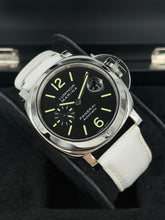 Carica l'immagine nel visualizzatore di Gallery, Panerai Luminor Marina Automatic PAM00104 year 2009 full set
