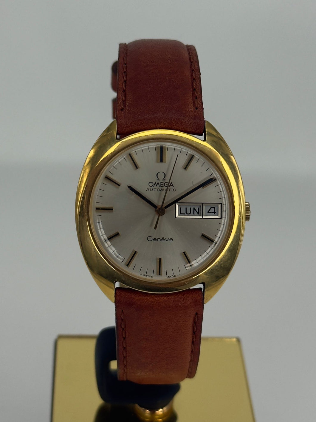 Omega automatico Day-Date in oro giallo 18 KT 34,7mm