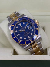 Carica l'immagine nel visualizzatore di Gallery, Rolex Submariner Date 116613LB year 2015 full set
