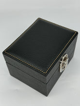 Carica l&#39;immagine nel visualizzatore di Gallery, Box luxury porta orologi Biondo 2 posti nera
