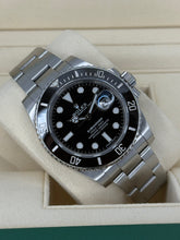 Carica l'immagine nel visualizzatore di Gallery, Rolex Submariner Date 116610LN year 2018 full set
