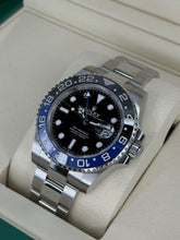 Carica l&#39;immagine nel visualizzatore di Gallery, Rolex GMT-Master II Batman 126710BLNR year 2025 full set LIKE NEW
