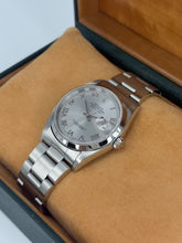 Carica l'immagine nel visualizzatore di Gallery, Rolex Datejust 36mm ref. 16200 year 1999
