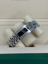 Carica l&#39;immagine nel visualizzatore di Gallery, Rolex GMT-Master II Batgirl 126710BLNR year 2019 full set
