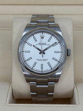 Carica l'immagine nel visualizzatore di Gallery, Rolex Oyster Perpetual 114300 year 2019 full set
