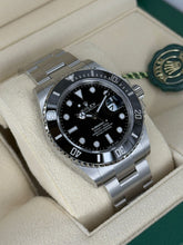Carica l&#39;immagine nel visualizzatore di Gallery, Rolex Submariner Date 126610LN year 2024 full set LIKE NEW
