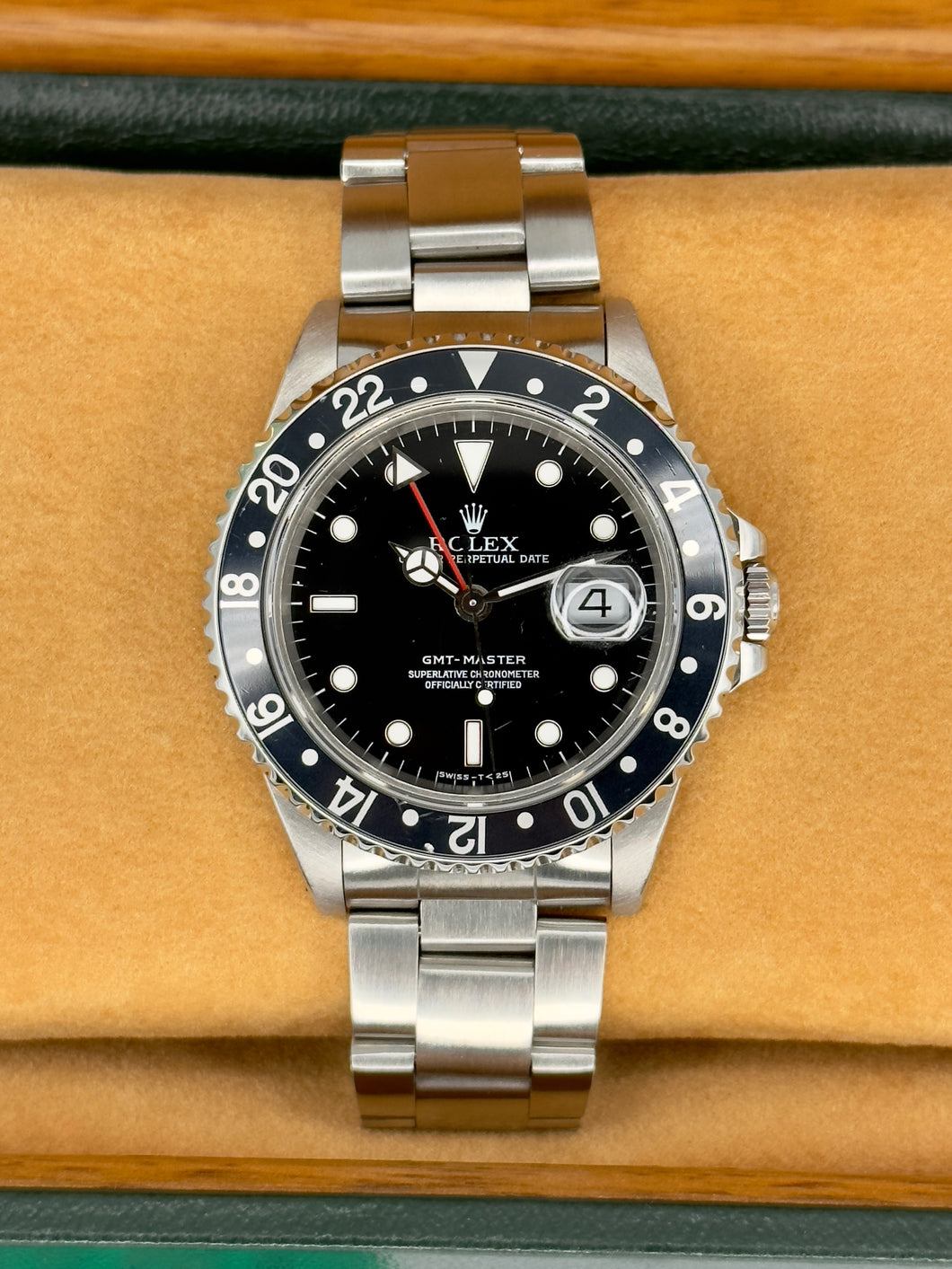 Rolex GMT-Master 16700 year 1998 full set