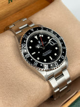 Carica l&#39;immagine nel visualizzatore di Gallery, Rolex GMT-Master II 16710 year 2005 full set
