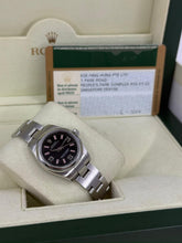 Carica l'immagine nel visualizzatore di Gallery, Rolex Oyster Perpetual 26mm ref. 176200 year 2012 full set
