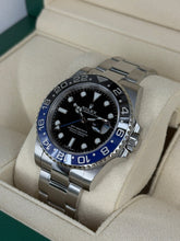 Carica l'immagine nel visualizzatore di Gallery, Rolex GMT-Master II Batman 116710BLNR year 2016 full set
