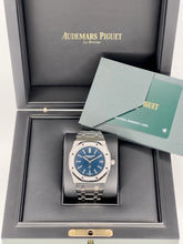 Carica l&#39;immagine nel visualizzatore di Gallery, Audemars Piguet Royal Oak Jumbo 15202 year 2021 FULL SET

