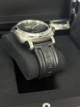 Carica l'immagine nel visualizzatore di Gallery, Panerai Luminor Marina 1950 3 days Automatic PAM00312 year 2011 full set
