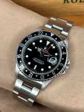 Carica l&#39;immagine nel visualizzatore di Gallery, Rolex GMT-Master II 16710 year 2005 full set
