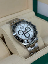 Carica l'immagine nel visualizzatore di Gallery, Rolex Daytona Panda 116500LN year 2016 full set
