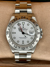 Carica l&#39;immagine nel visualizzatore di Gallery, Rolex Explorer II 40mm 16570 FULL SET 2003
